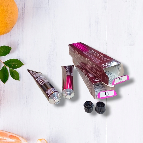 L'Oreal Professionnel DIARichesse 2 Tubes Ammonia-Free Brown/Chestnut 4/4N - Picture 12 of 16